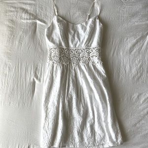 White floral embroidery mini dress size 3